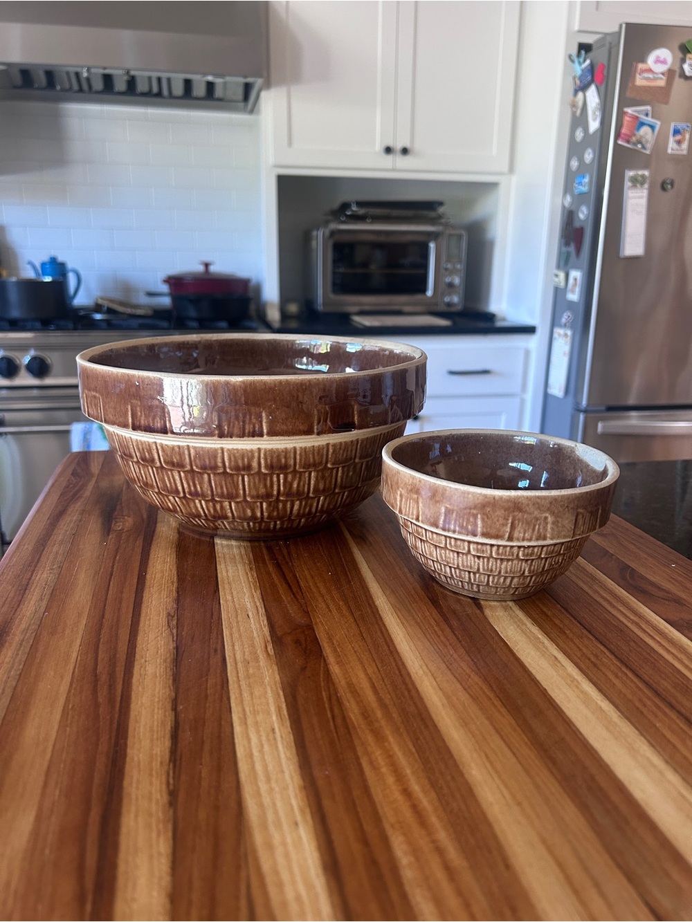 McCoy USA 9" and 5” Mixing Bowls Brown Brick Shingle